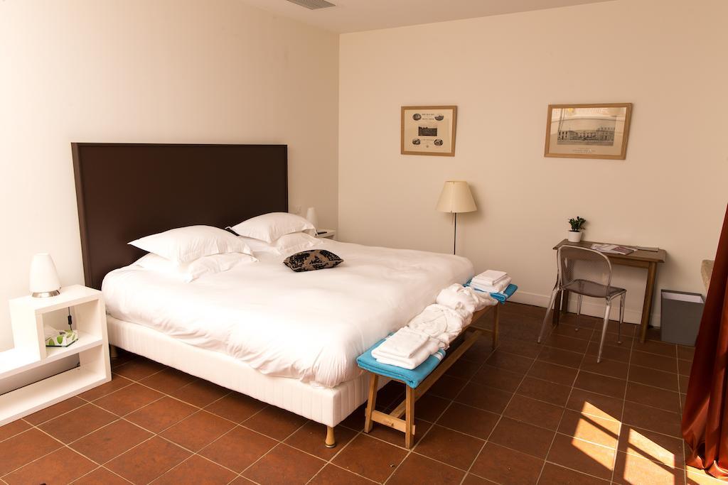 Les Cinq Sens Du Chateau Mayne Lalande Hotel กัสเตลนู-เดอ-มีดอค ห้อง รูปภาพ